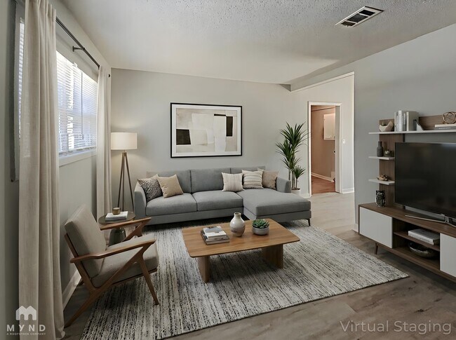 Building Photo - 8989 Leaf Ln