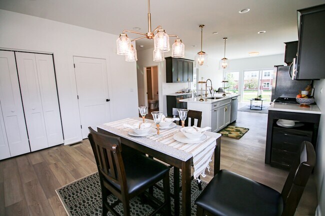 Foto del edificio - 2037 Isabella Ln