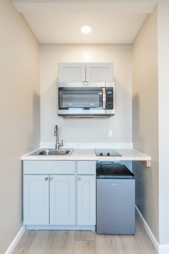 Building Photo - 4737 Frankford Ave