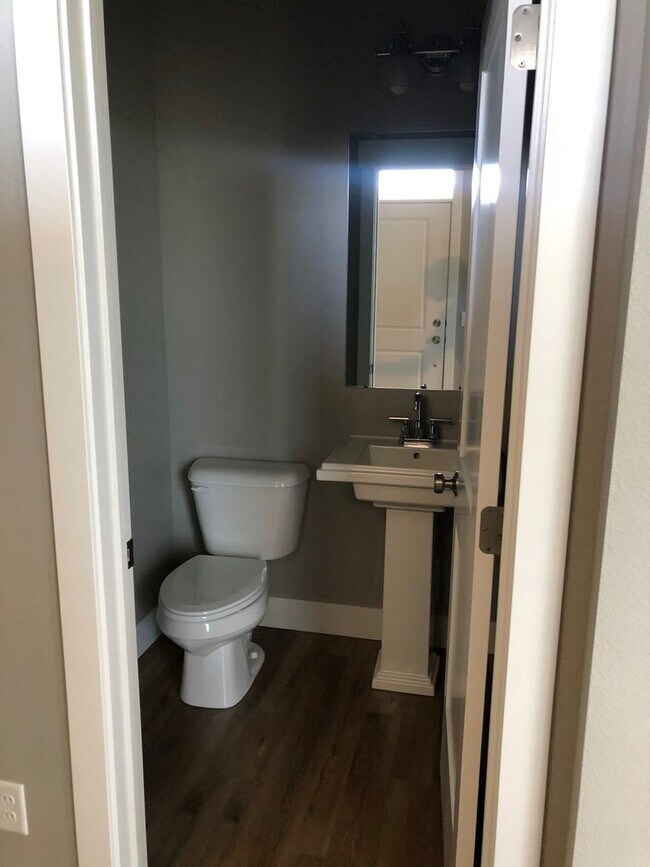 Foto del edificio - New build 3 Bed 2.5 Bath