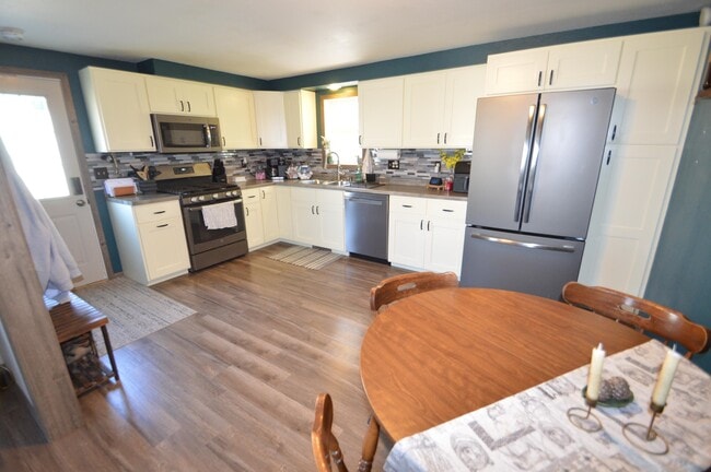 Foto del edificio - 610 Elizabeth St