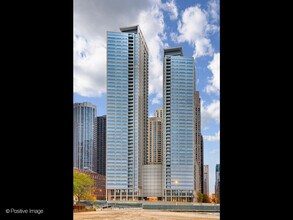 Building Photo - 600 N Lake Shore Dr