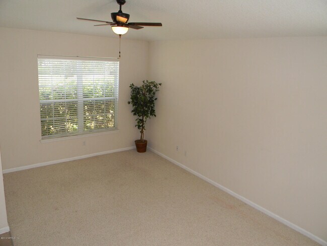 Foto del edificio - 10599 Roundwood Glen Ct