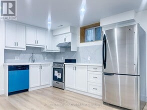 Building Photo - 27 Millen Ave