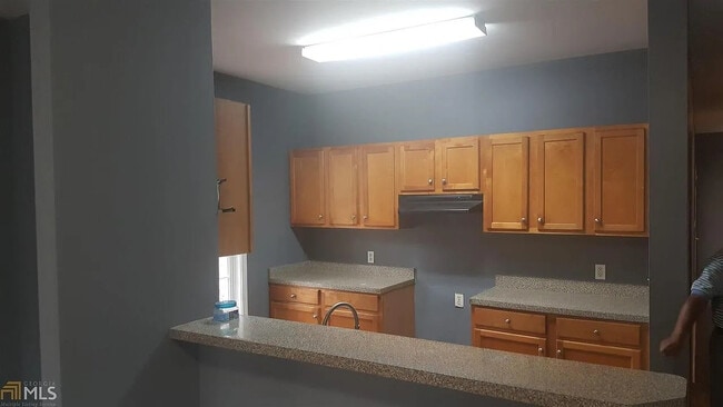 Photo - Room in Duplex on Ridge Ave NW Townhome