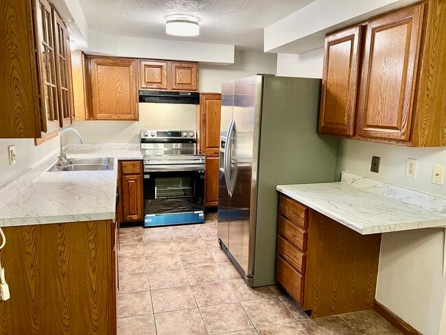 Building Photo - 109 Blisswood Village Dr