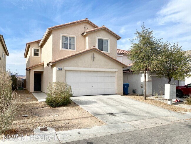 Building Photo - 4 br, 2.5 bath House - 7453 Aardvark Walks St