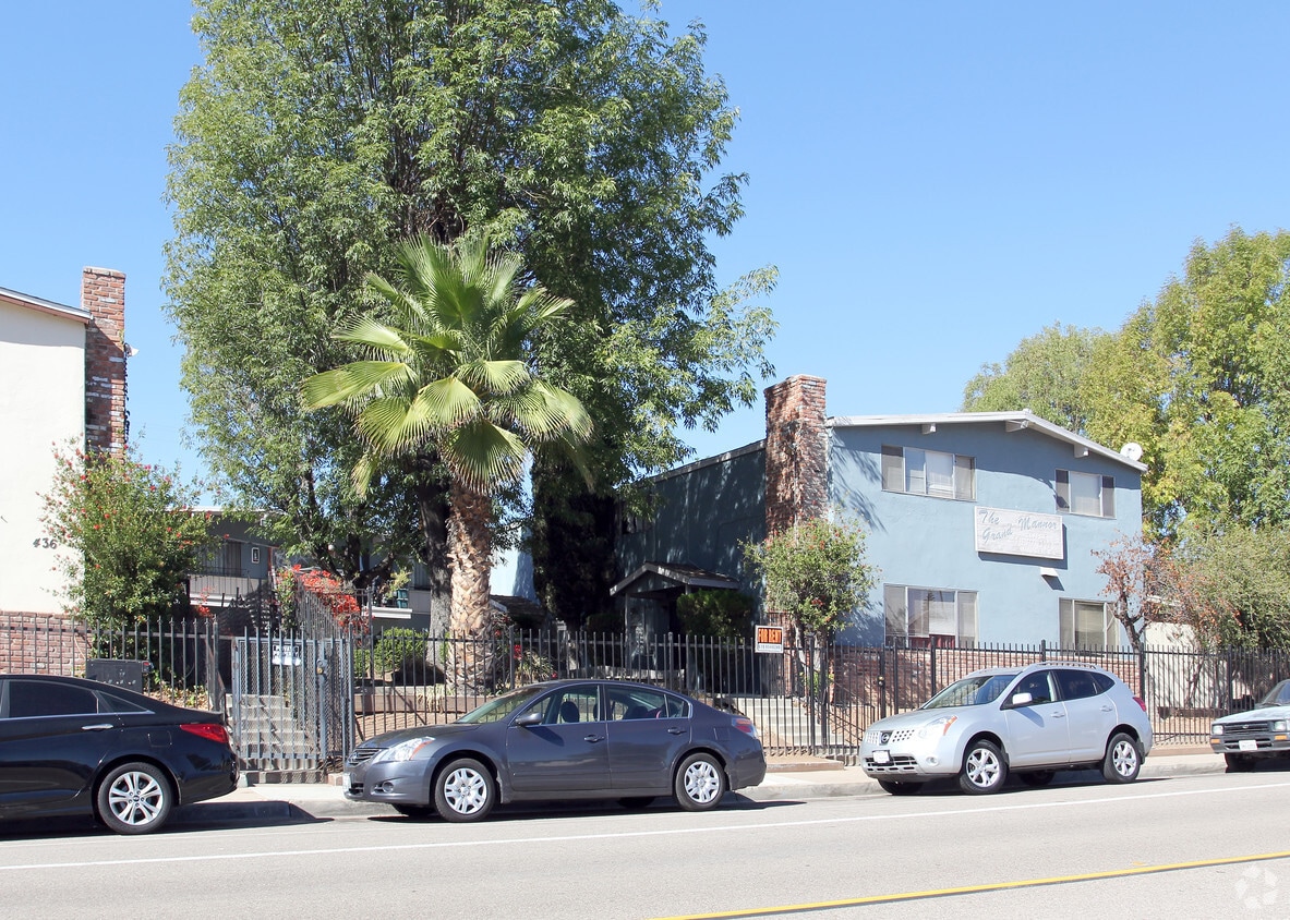 Primary Photo - 444 Grand Ave