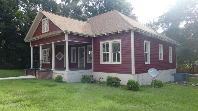 Building Photo - 340 S Jefferson St