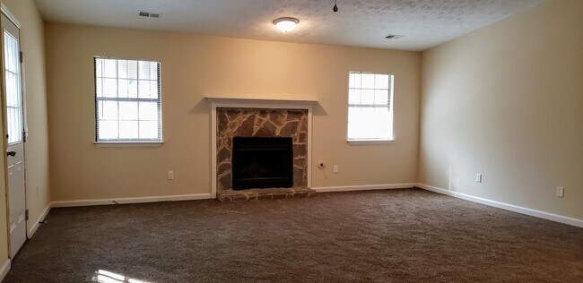 Foto del edificio - 3 Bedroom 2 Bath House