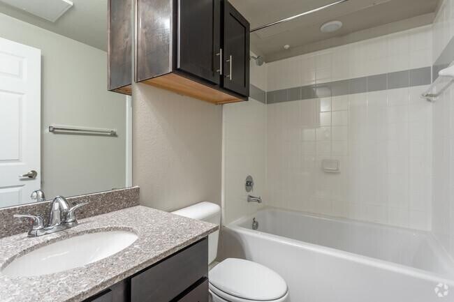 Building Photo - 1 bedroom in Dallas TX 75219
