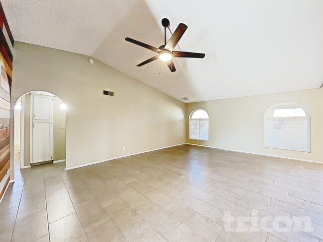 Foto del edificio - 4140 W Pershing Ave