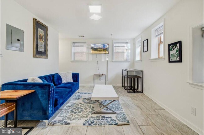Foto del edificio - 623 5th St NE