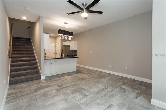 Foto del edificio - 2452 1st Ave N