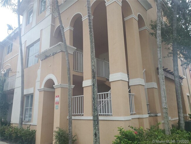 Building Photo - 7150 NW 177th St