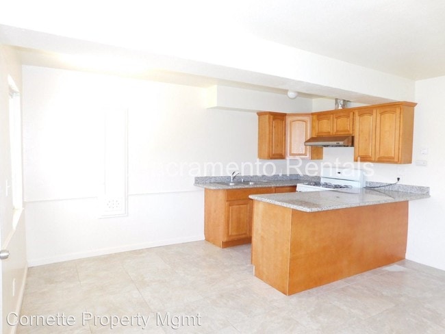 Building Photo - 3541 Del Paso Blvd