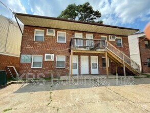 Building Photo - 7447 Fenner St