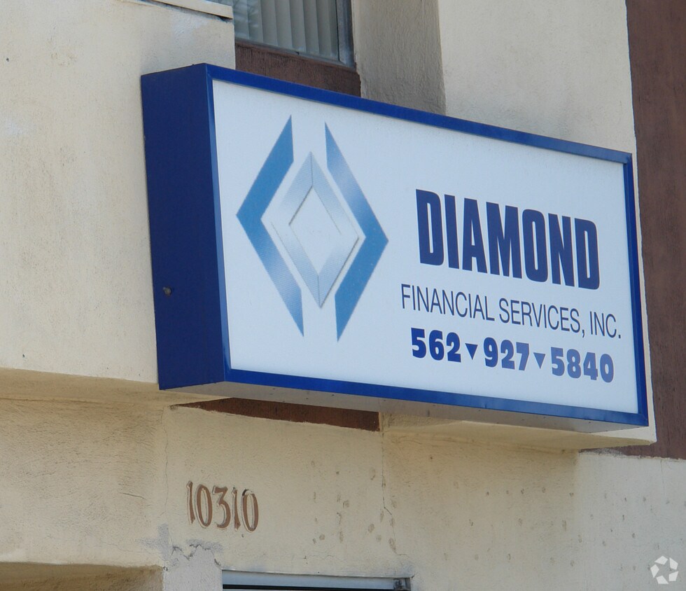  - 10310 Paramount Blvd