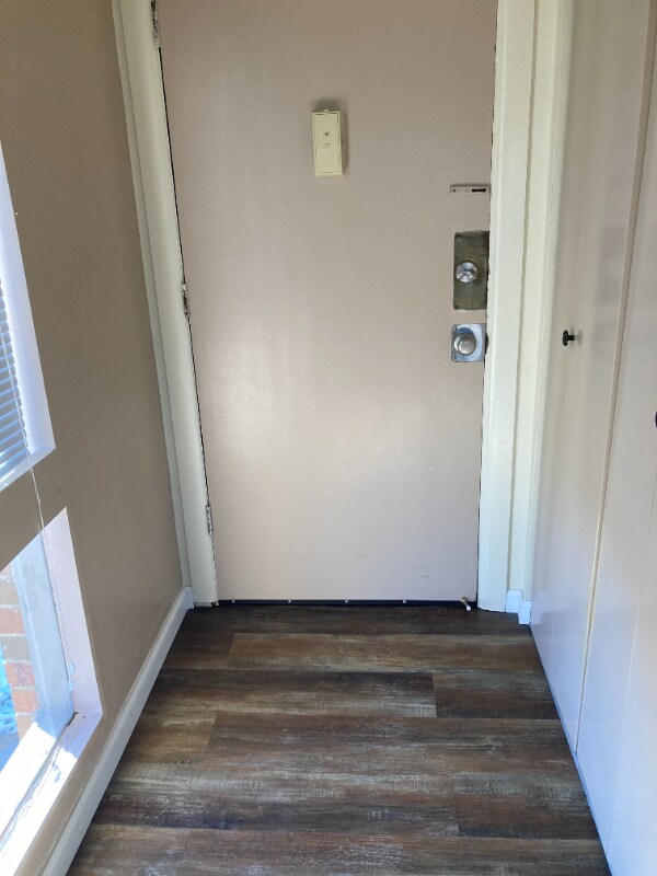 Building Photo - 70 Douglas Ln