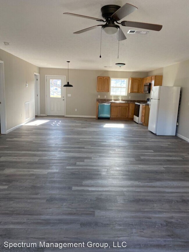 Building Photo - 3 br, 2 bath House - 3317 Parker Blvd