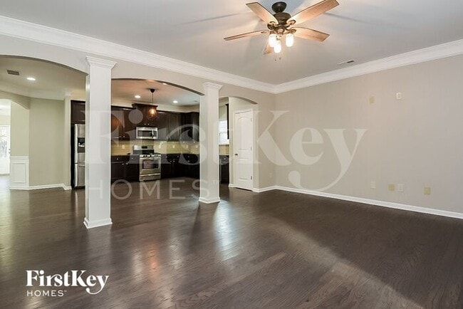 Building Photo - 100 Stone Manor Ct