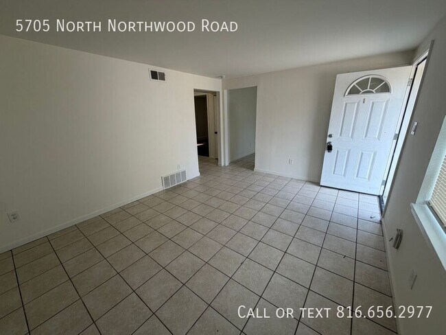 Building Photo - 5705 N Northwood Rd