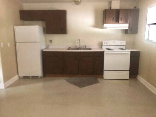 Foto del edificio - 43334 Happywoods Rd Exd