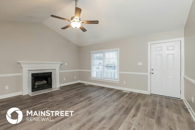 Foto del edificio - 4304 Dyer Ct