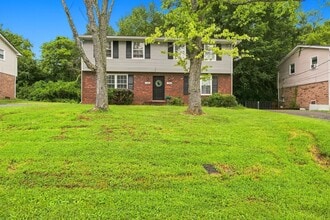Building Photo - 758 McPherson Dr