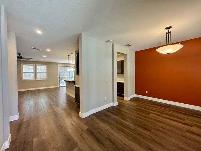 Building Photo - 3 Bedroom 2 Bathroom Newly Constructed Home in Grass Valley