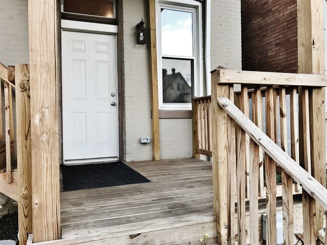 Foto del edificio - 2 br, 2 bath  - 5822 Alder St