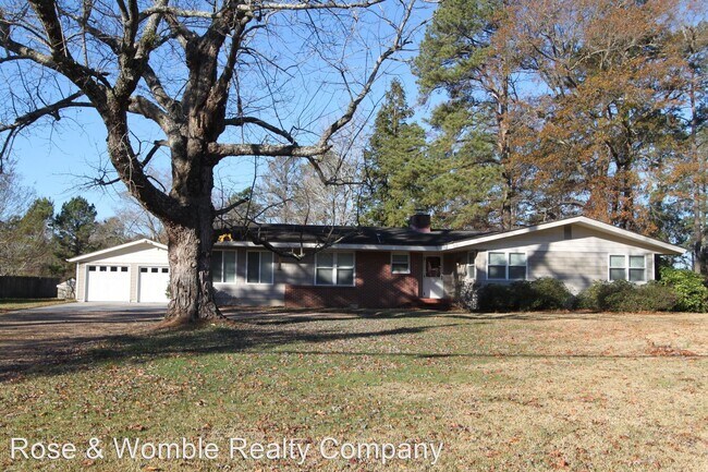 Foto del edificio - 3 br, 2 bath House - 1056 Hillwell Road