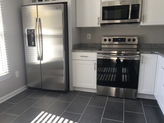 Kitchen - 2953 November Ct
