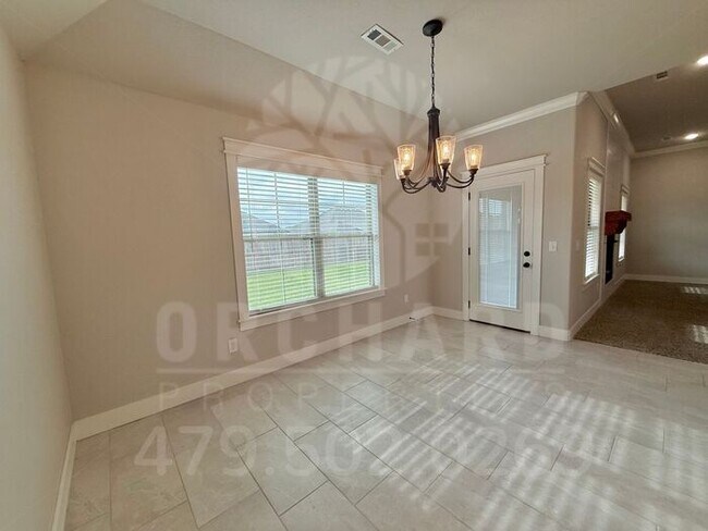 Building Photo - Tontitown- Single-Family Home- Beautiful W...