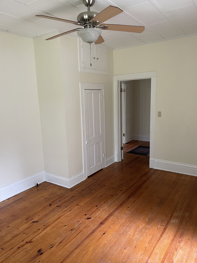 Foto del edificio - 1415 Pine Bluff St