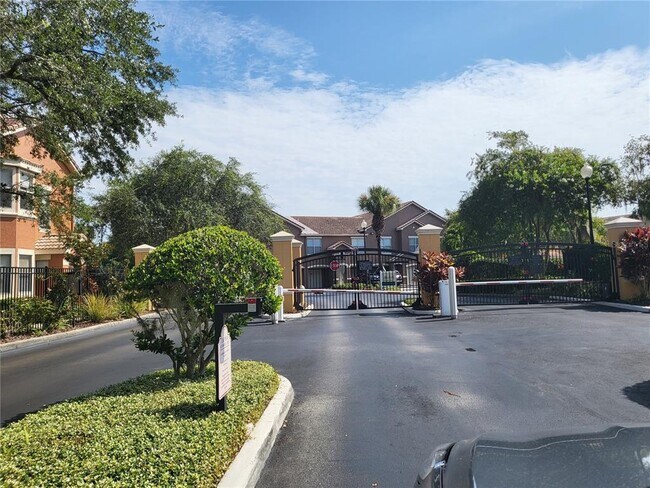 Foto del edificio - 8824 Villa View Cir