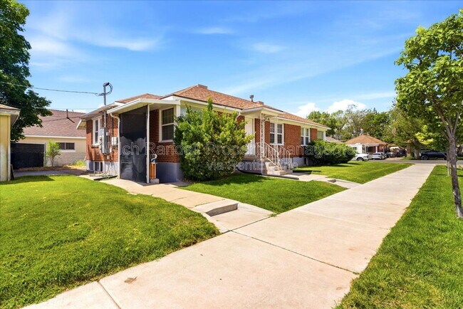Foto del edificio - 2709 Gramercy Ave