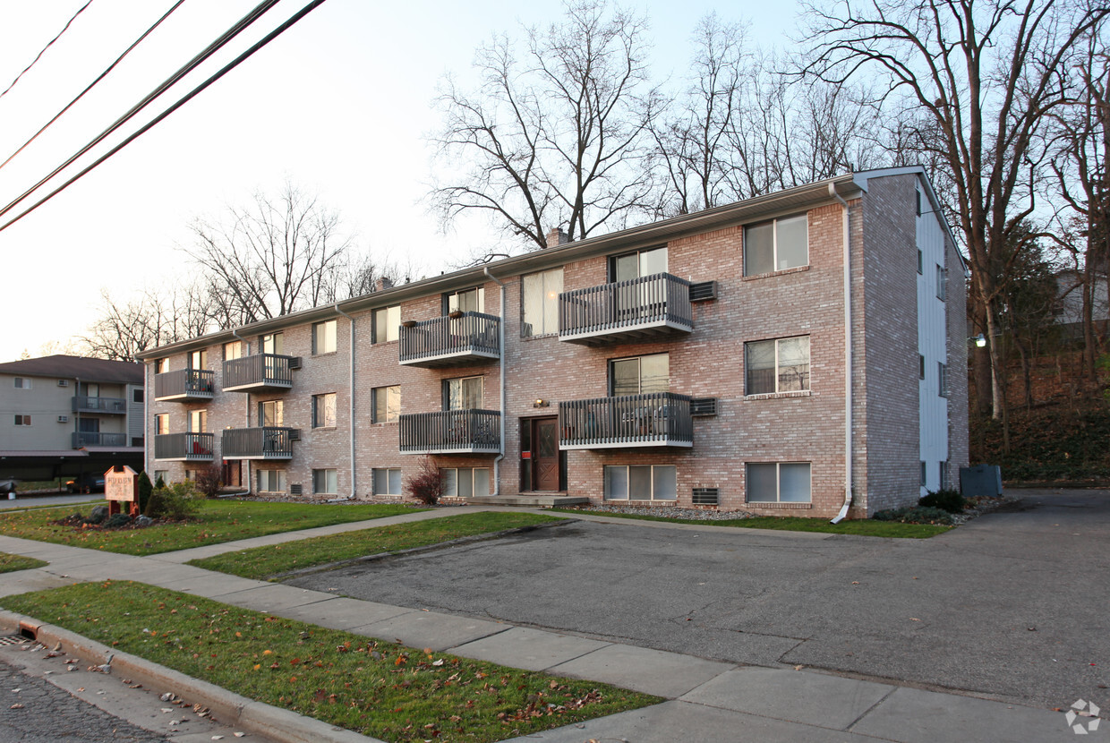 Building Photo - Boardwalk Apartments