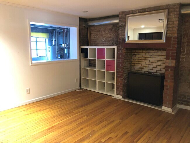 Foto del edificio - 55 Van Reipen Ave