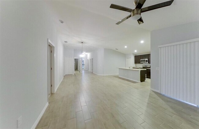 Foto del edificio - 227 Pennfield St