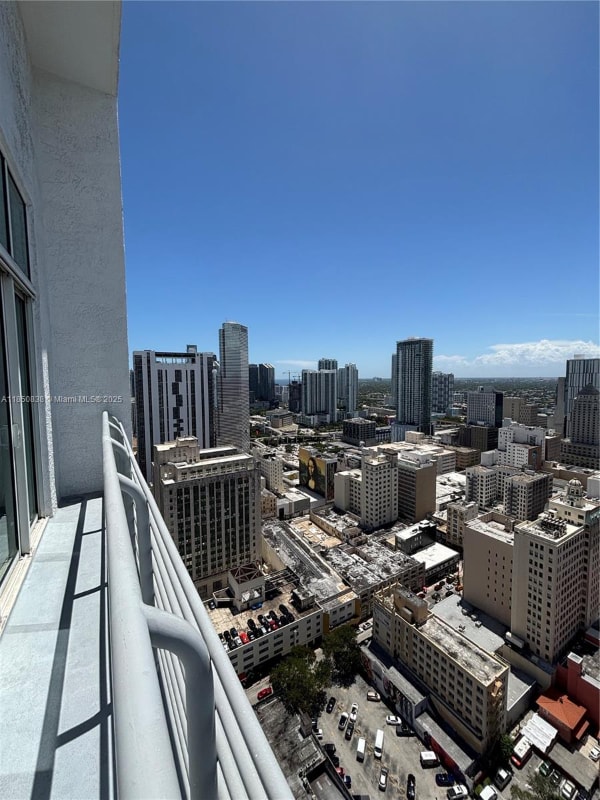 Photo - 133 NE 2nd Ave (Miami, FL)