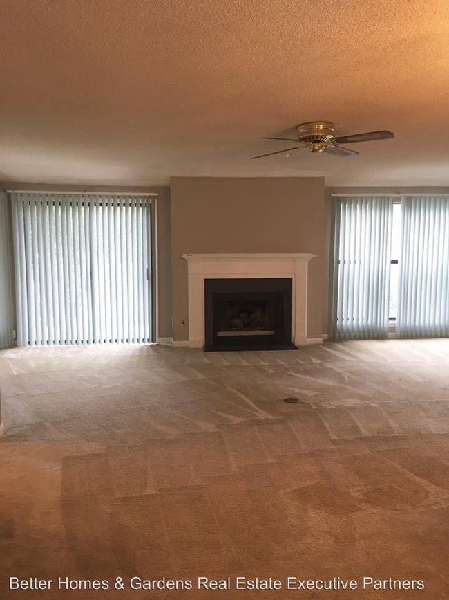 Building Photo - 1308 Colony Place Dr