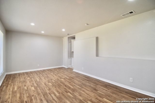 Building Photo - 479 HIALEAH AVE