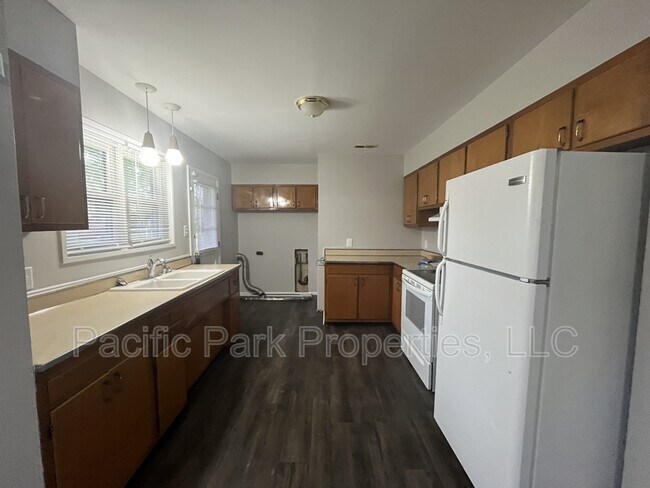 Building Photo - 6520 W 16th St