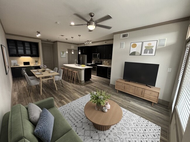 Building Photo - Midtown Living at $1,829 – Limited-Time Sp...