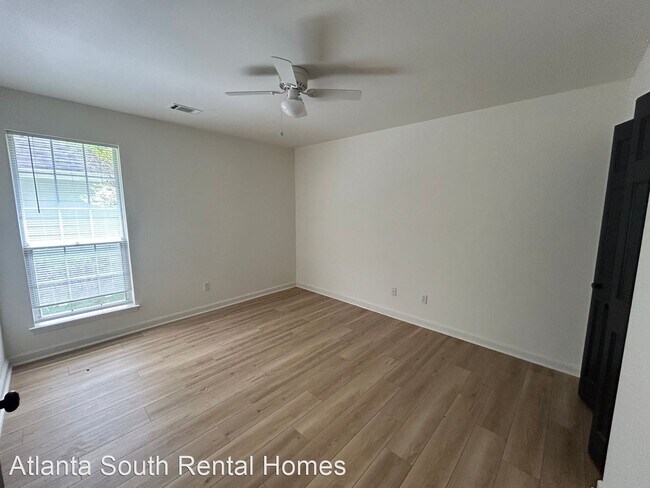 Foto del edificio - 3 br, 2 bath House - 94 Prestwick Lane