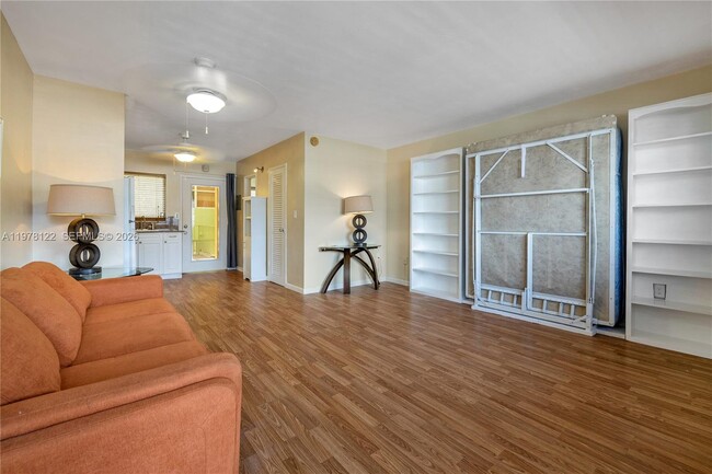 Foto del edificio - 851 Meridian Ave