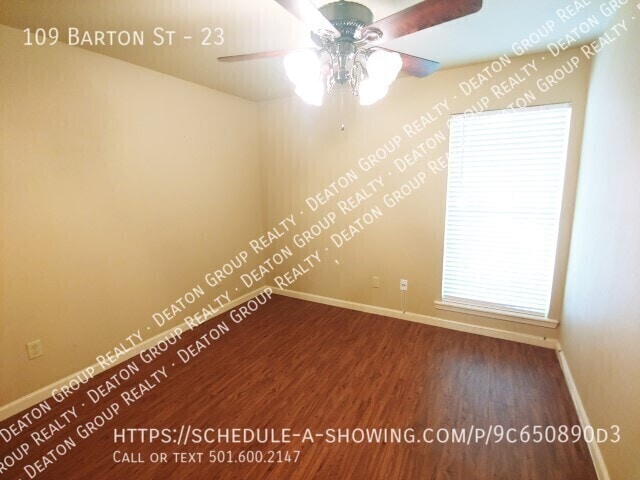 Foto del edificio - 109 Barton St