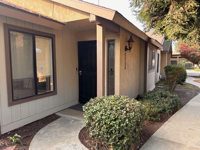 Foto del edificio - Cute Condo for Rent in Visalia!