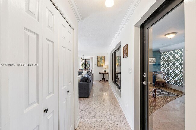 Foto del edificio - 3700 W Park Rd